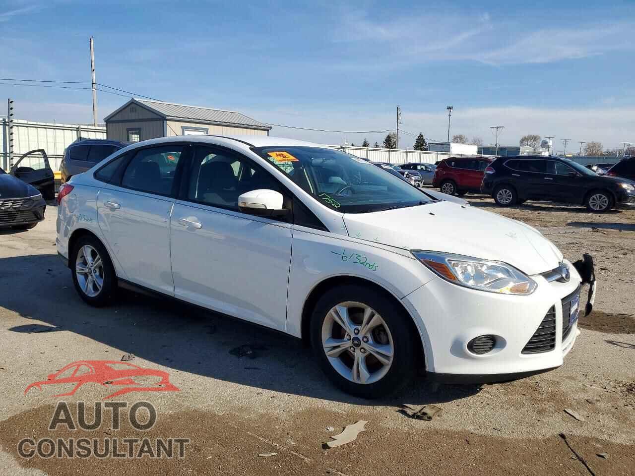 FORD FOCUS 2014 - 1FADP3F27EL458802
