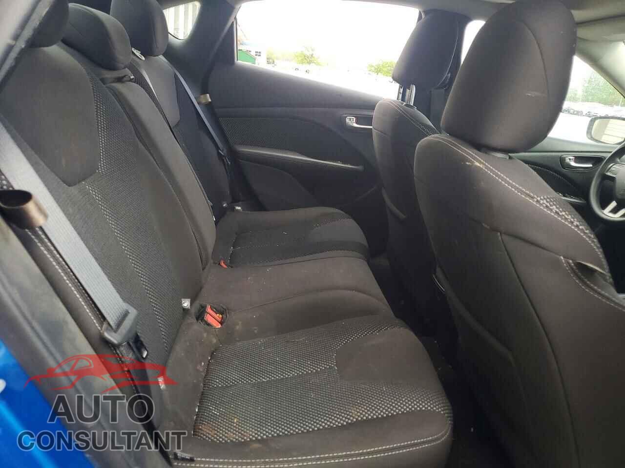 DODGE DART 2015 - 1C3CDFBB7FD403210
