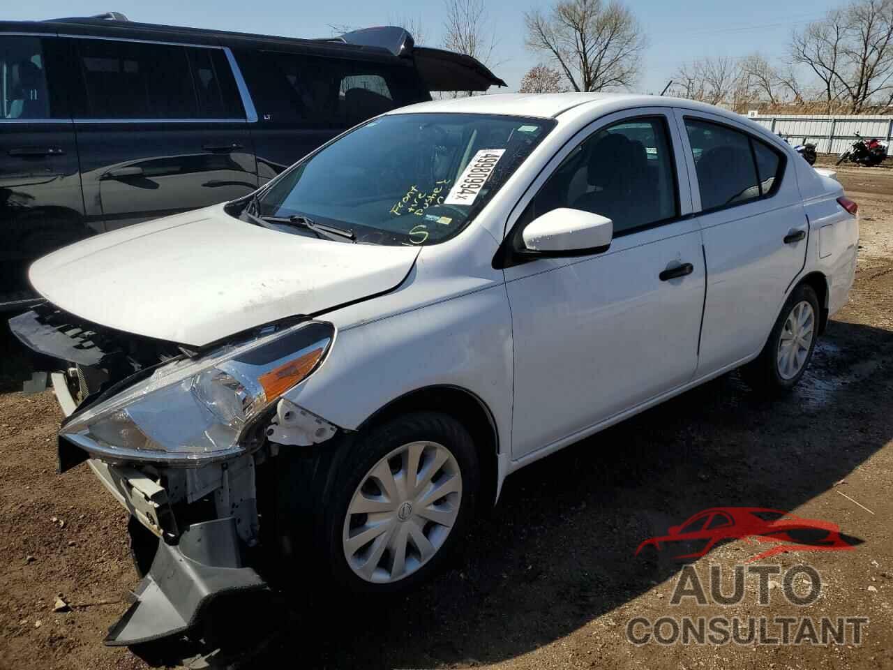 NISSAN VERSA 2019 - 3N1CN7AP4KL812235