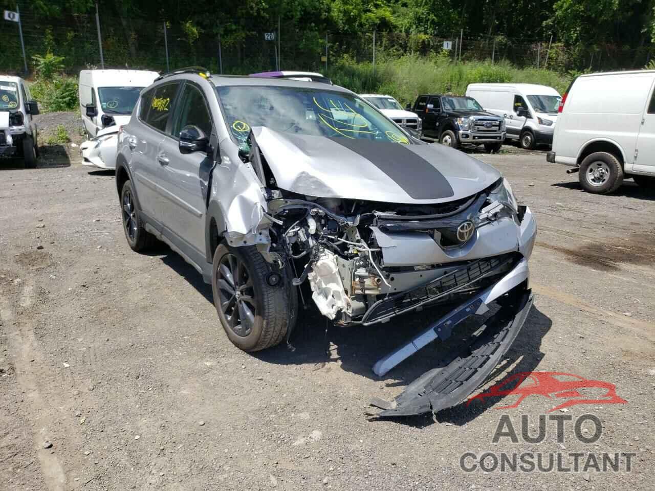 TOYOTA RAV4 2018 - 2T3RFREV4JW699094