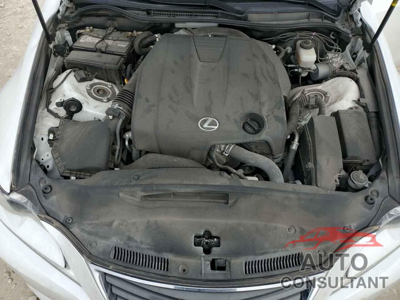 LEXUS IS 2015 - JTHBF1D26F5060397