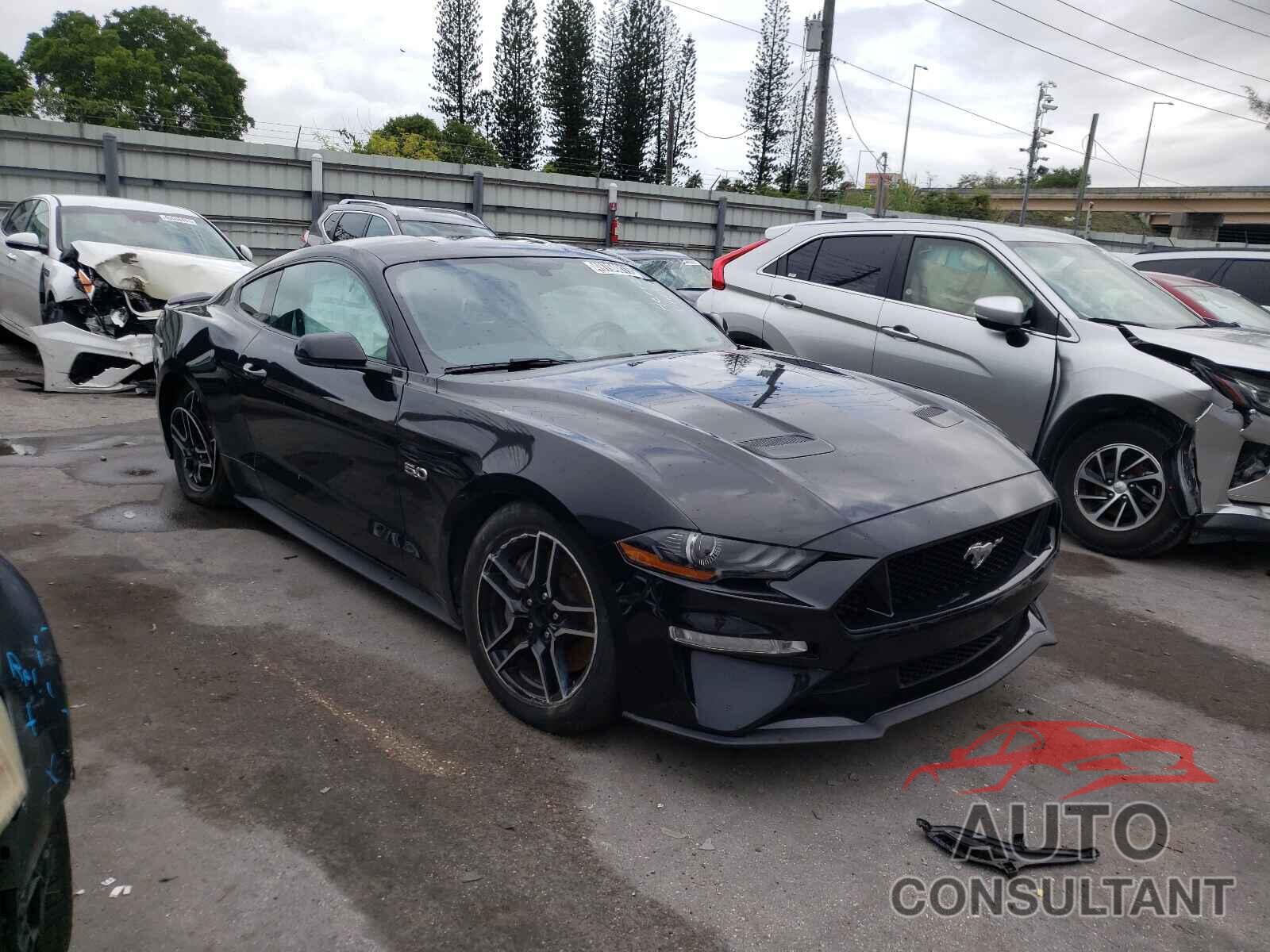 FORD MUSTANG 2020 - 1FA6P8CF6L5131225