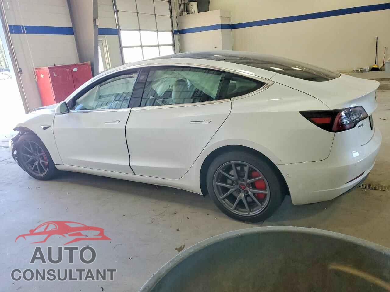 TESLA MODEL 3 2019 - 5YJ3E1EAXKF486262