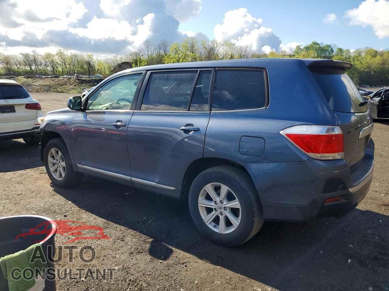 TOYOTA HIGHLANDER 2012 - 5TDBK3EHXCS138164