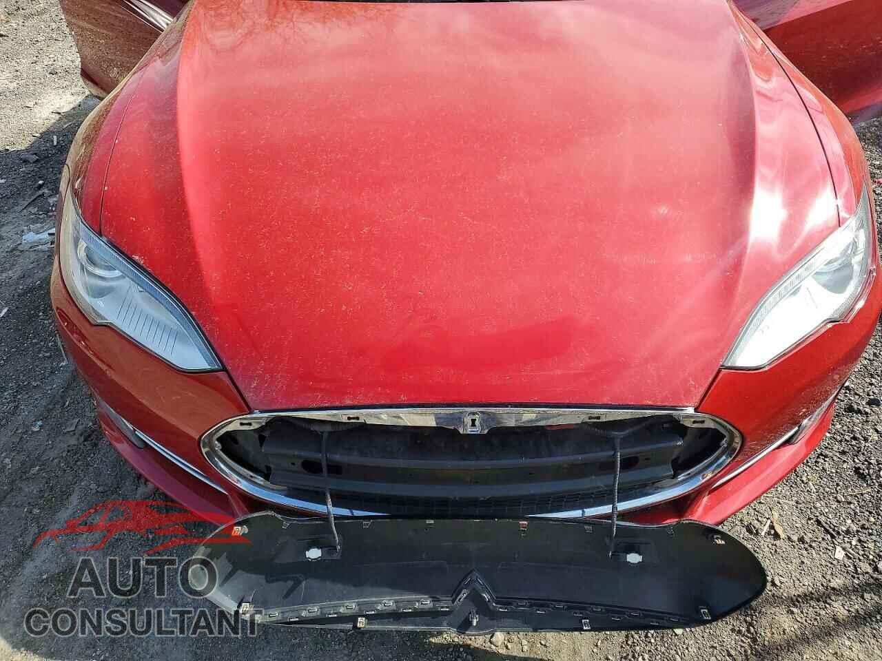 TESLA MODEL S 2015 - 5YJSA4H13FF082004