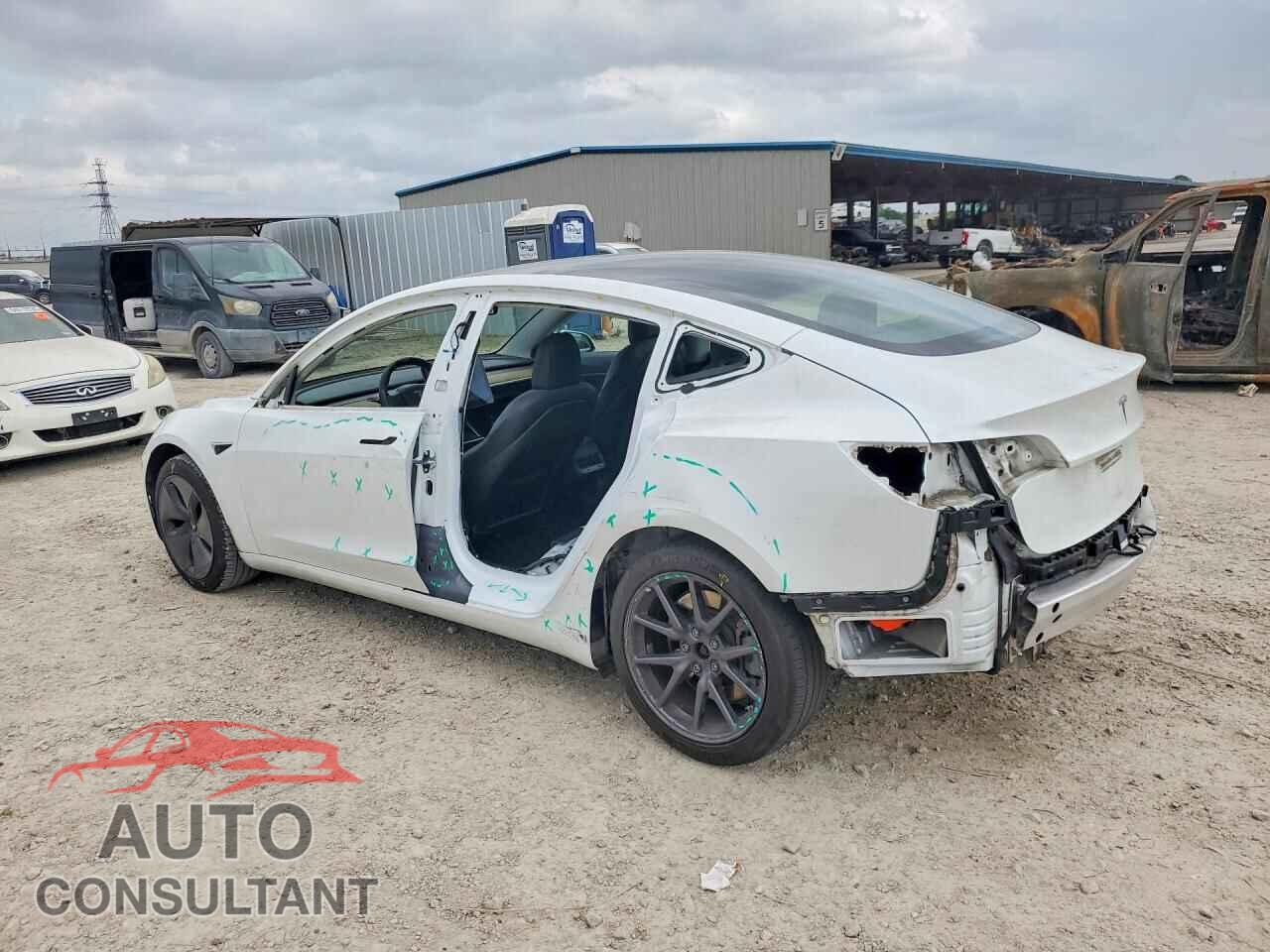 TESLA MODEL 3 2020 - 5YJ3E1EA3LF598175