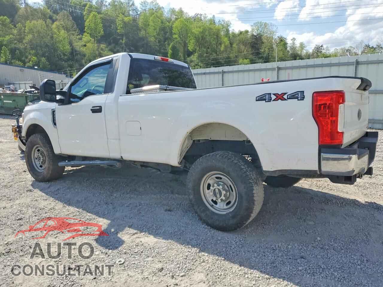 FORD F250 2017 - 1FTBF2B64HEF30216
