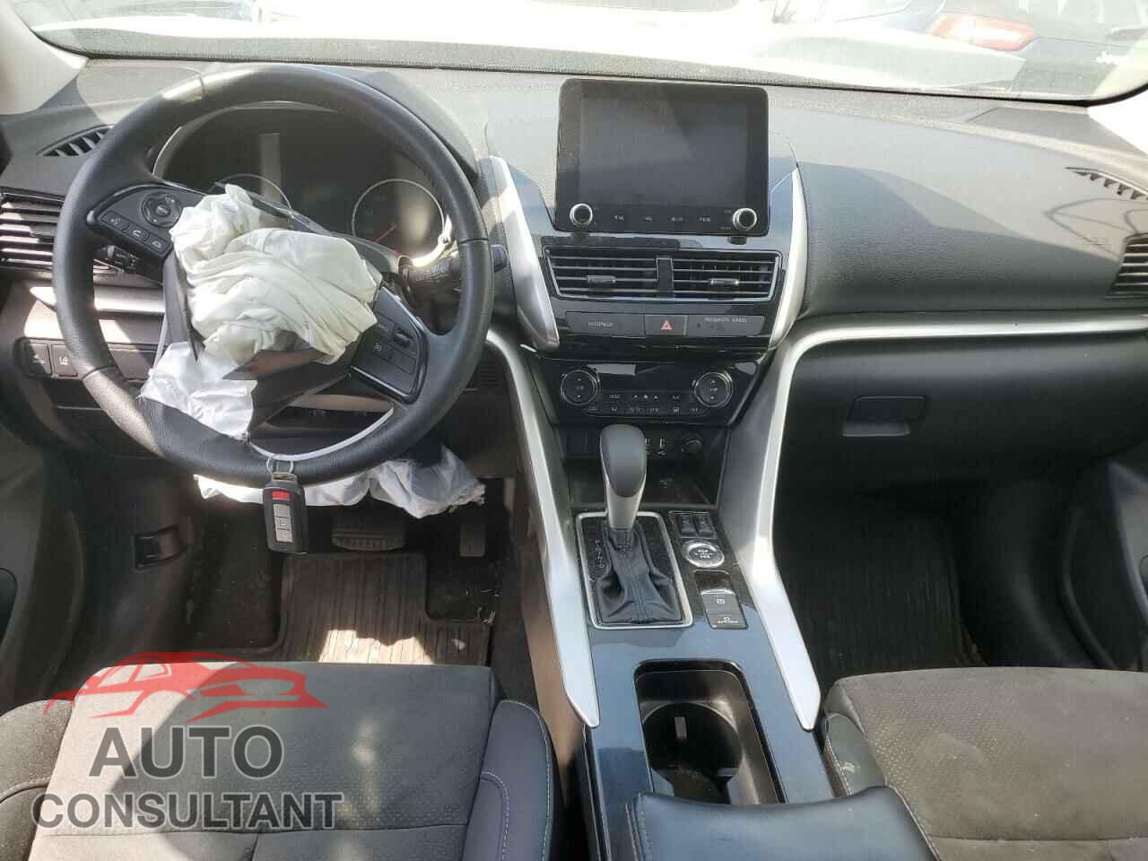 MITSUBISHI ECLIPSE 2023 - JA4ATWAA4PZ037283