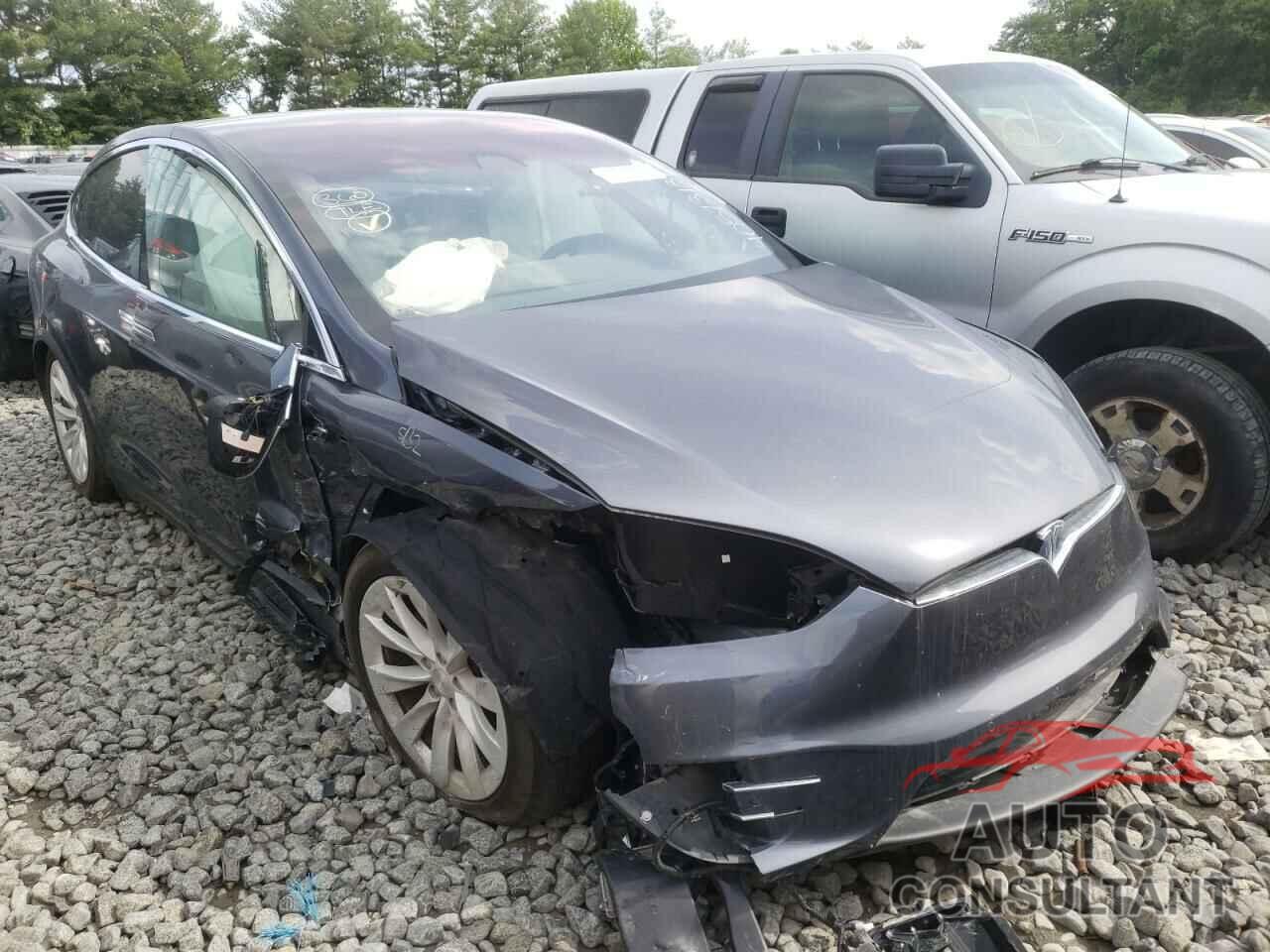 TESLA MODEL X 2020 - 5YJXCDE24LF228726