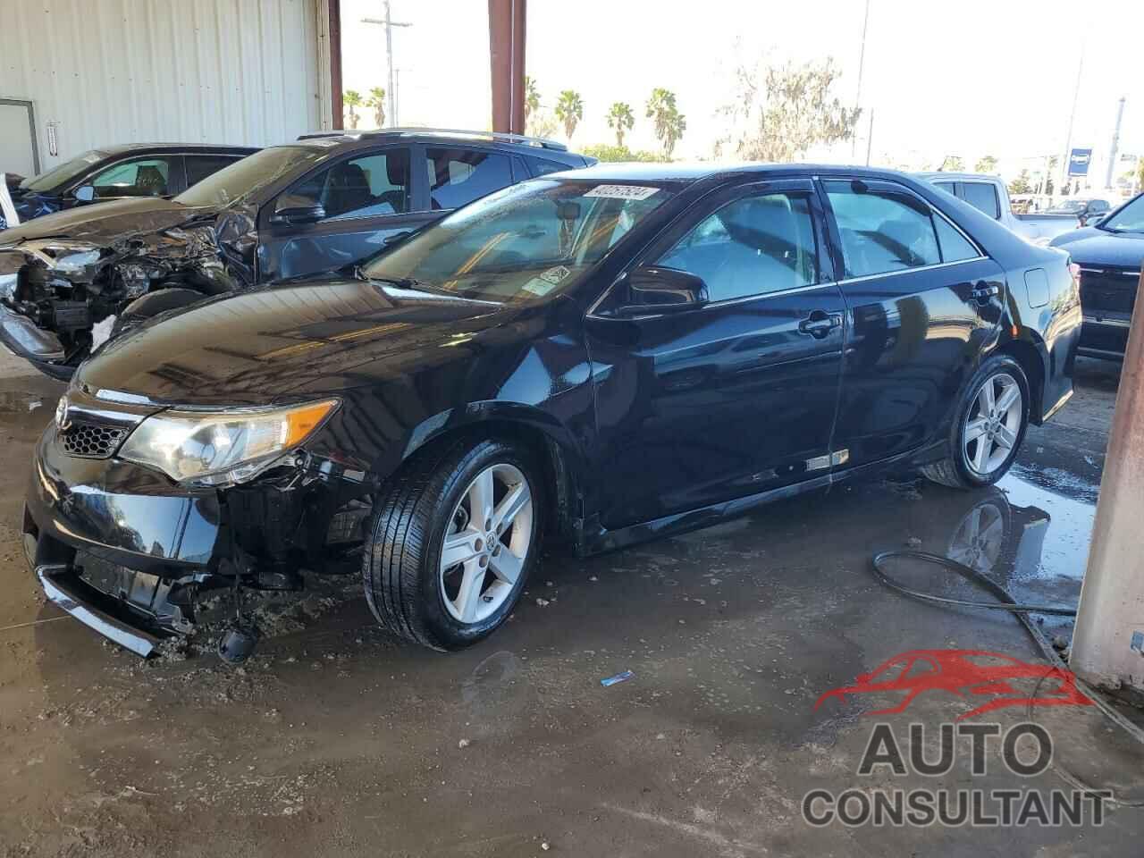 TOYOTA CAMRY 2014 - 4T1BF1FKXEU468478