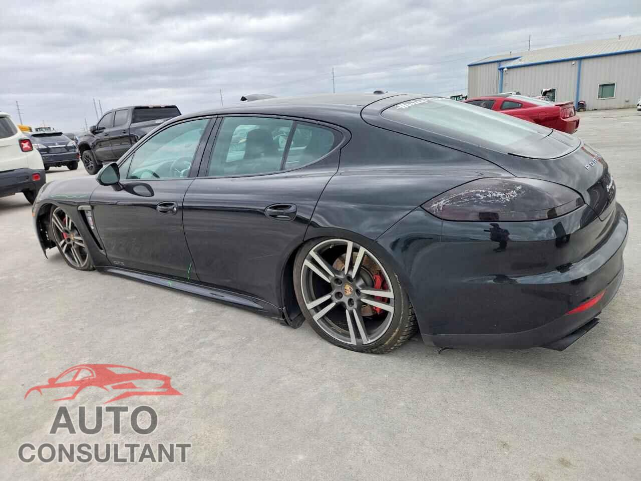 PORSCHE PANAMERA 2015 - WP0AF2A76FL081071