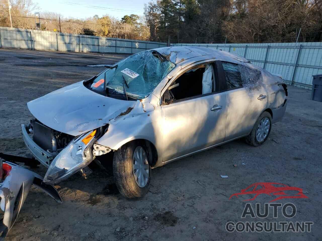 NISSAN VERSA 2018 - 3N1CN7AP0JL825871