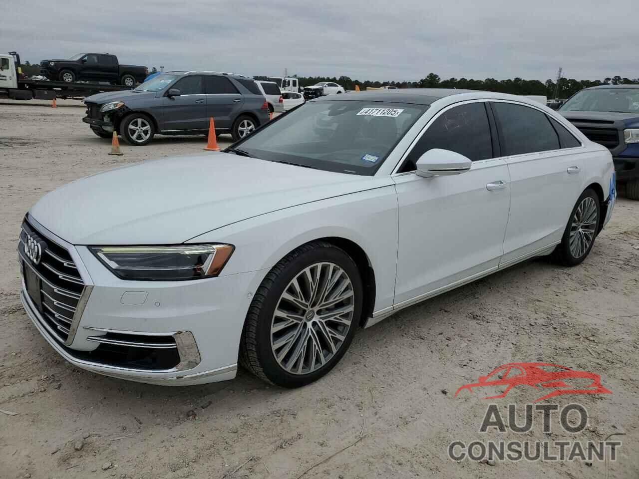 AUDI A8 2019 - WAU8DAF82KN014043