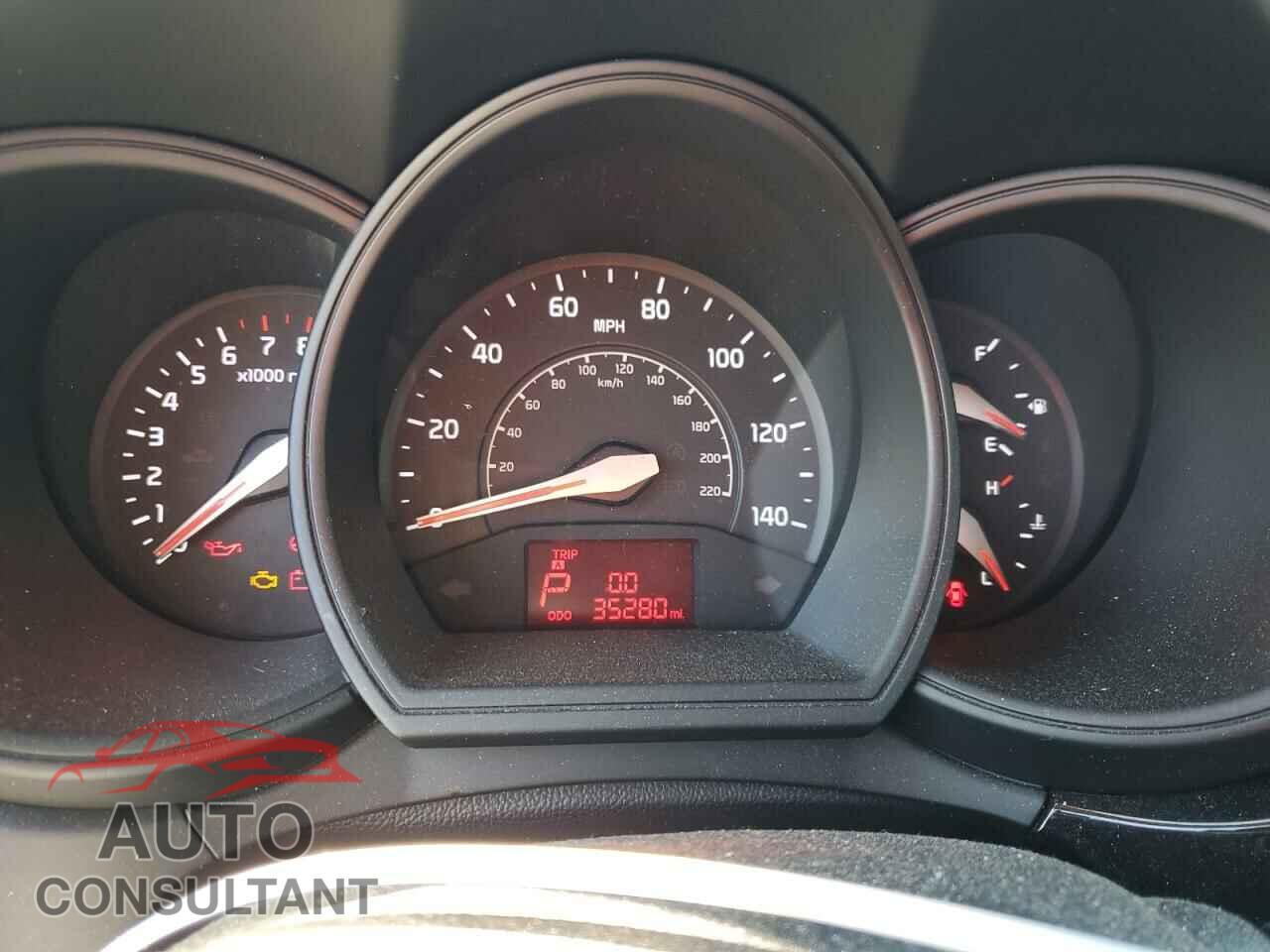 KIA RIO 2017 - KNADN4A32H6059821