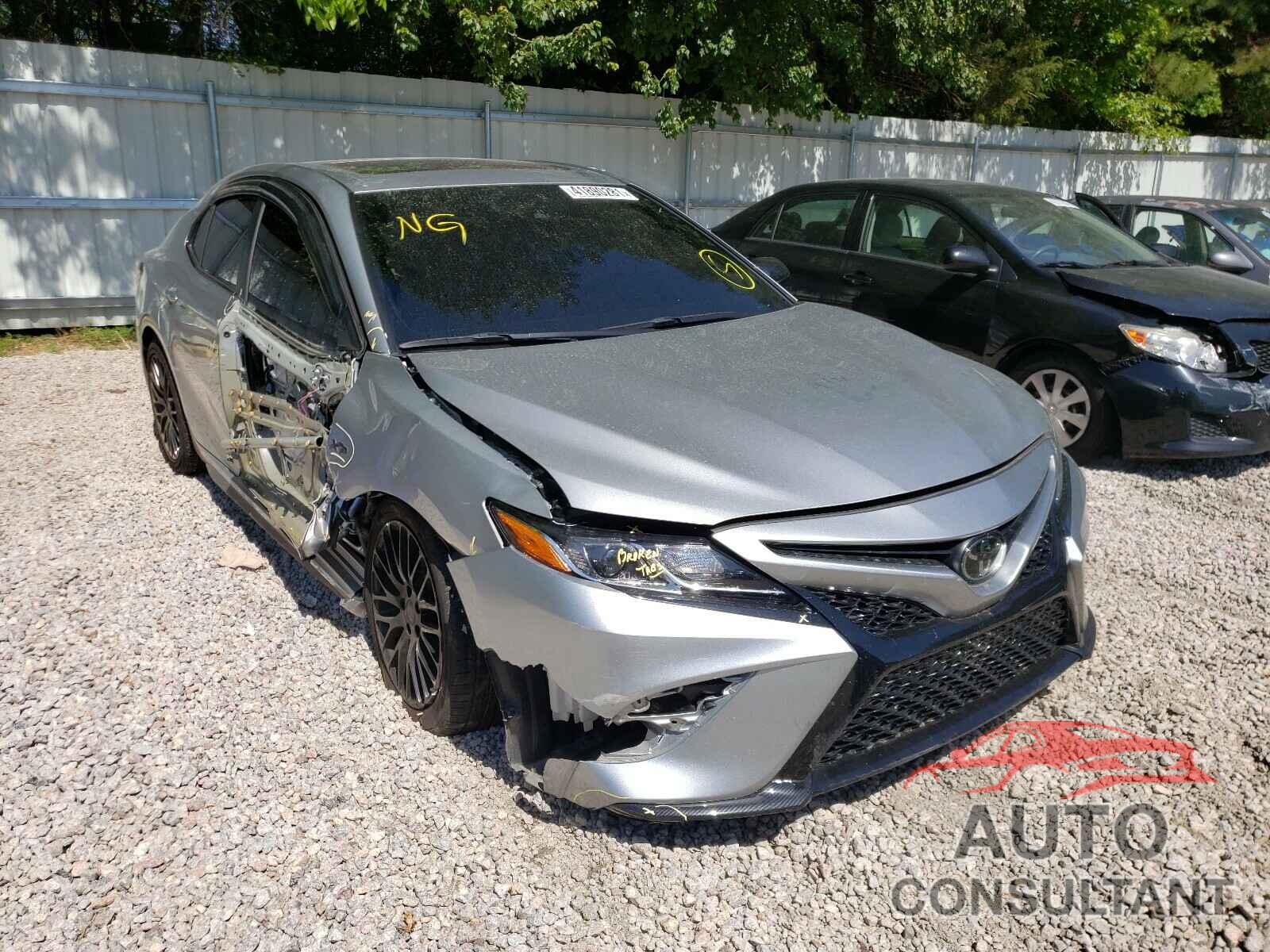 TOYOTA CAMRY 2020 - 4T1G11AK6LU916384