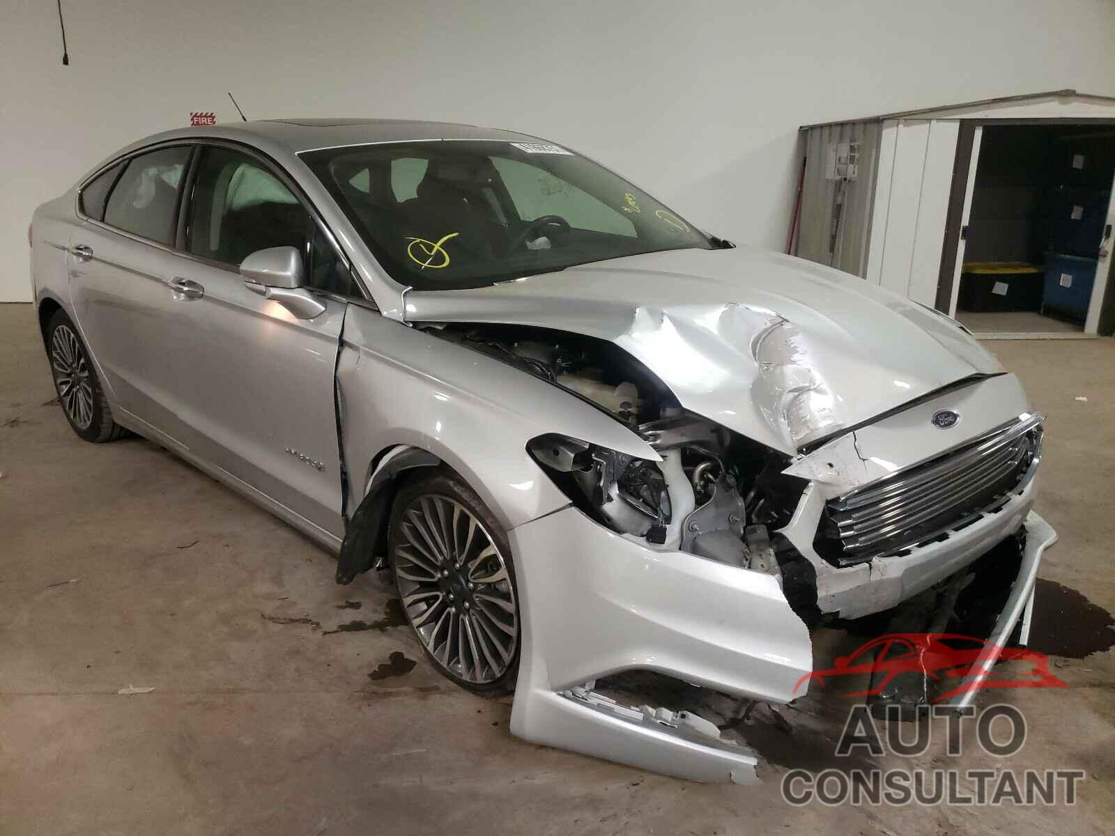 FORD FUSION 2018 - 3FA6P0RU2JR219366