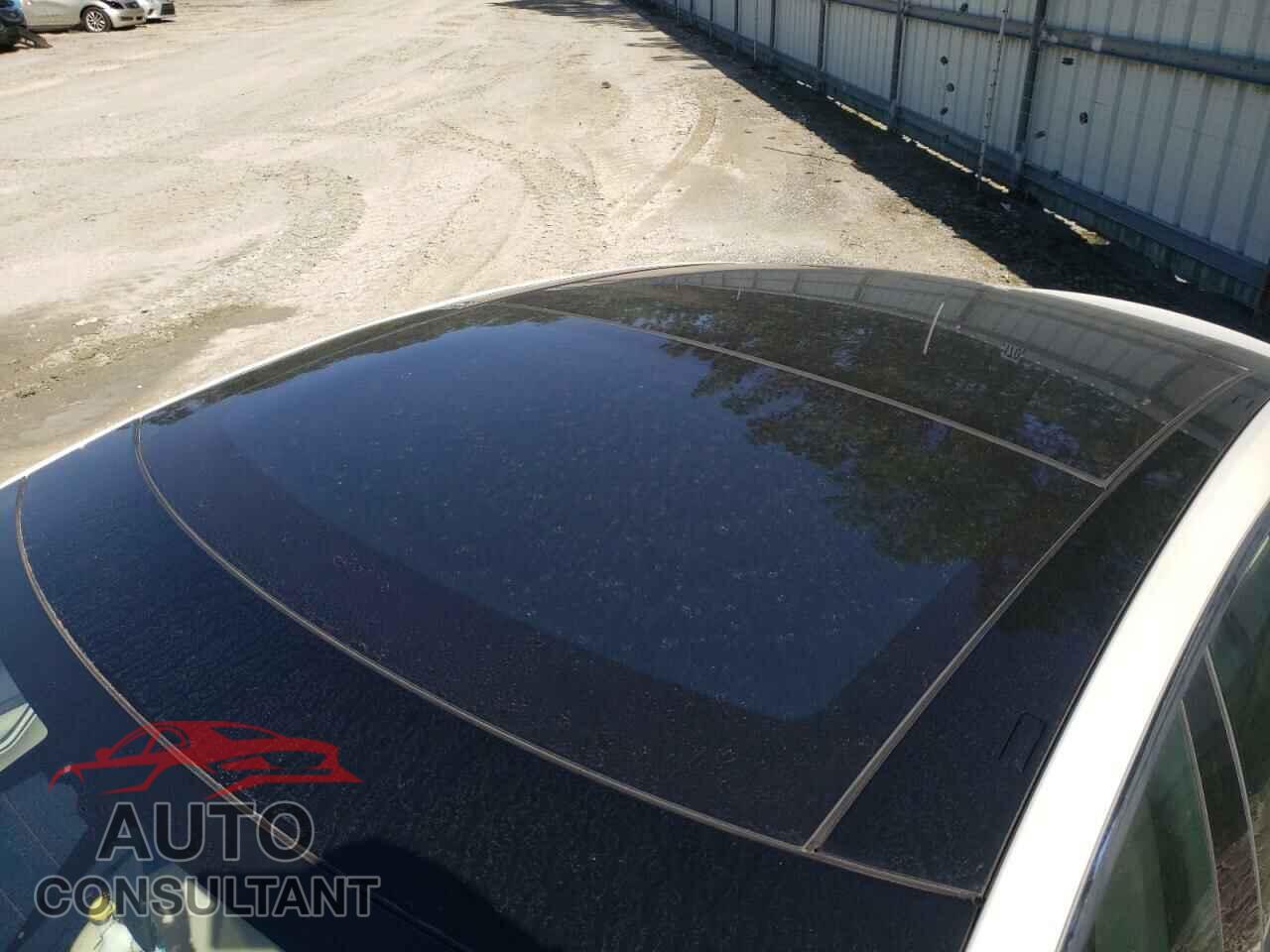 TESLA MODEL S 2019 - 5YJSA1E24KF300733