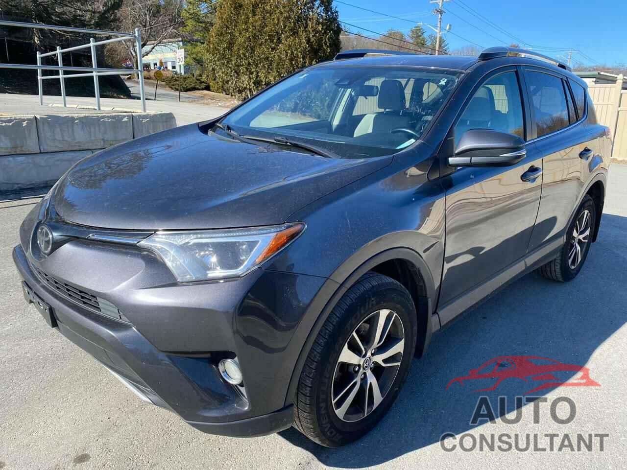 TOYOTA RAV4 2018 - JTMRFREV8JJ725713