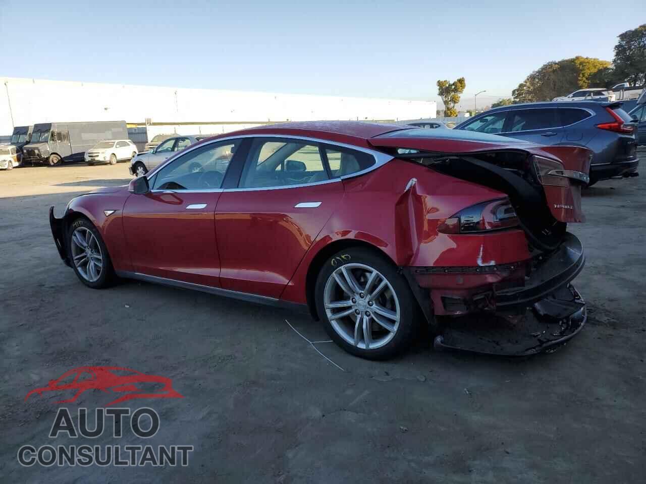 TESLA MODEL S 2013 - 5YJSA1ACXDFP10146