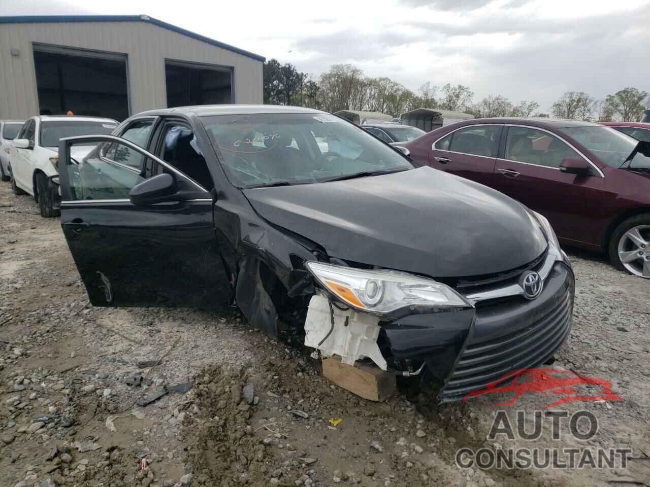 TOYOTA CAMRY 2016 - 4T4BF1FK3GR582055