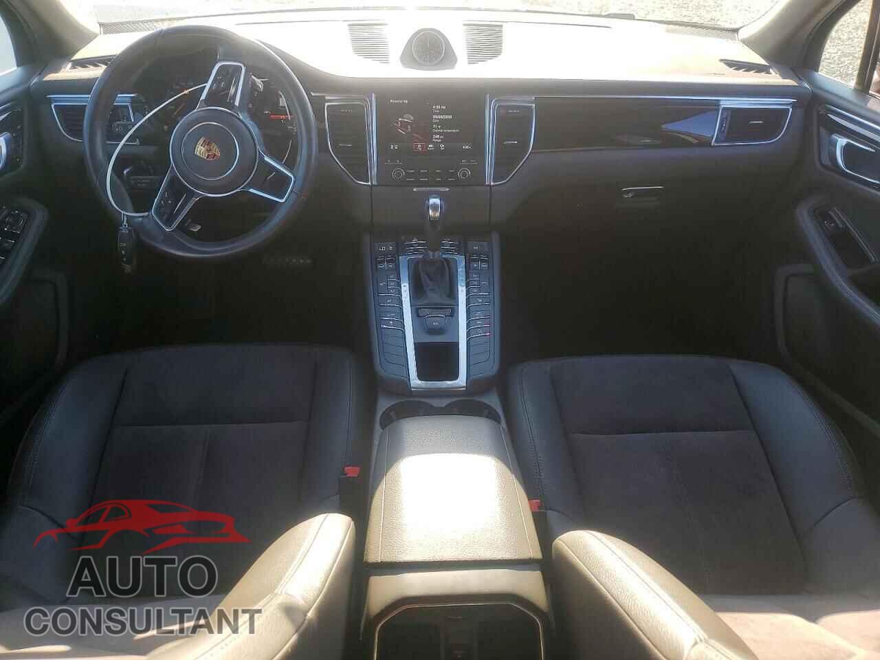 PORSCHE MACAN 2018 - WP1AA2A59JLB20580