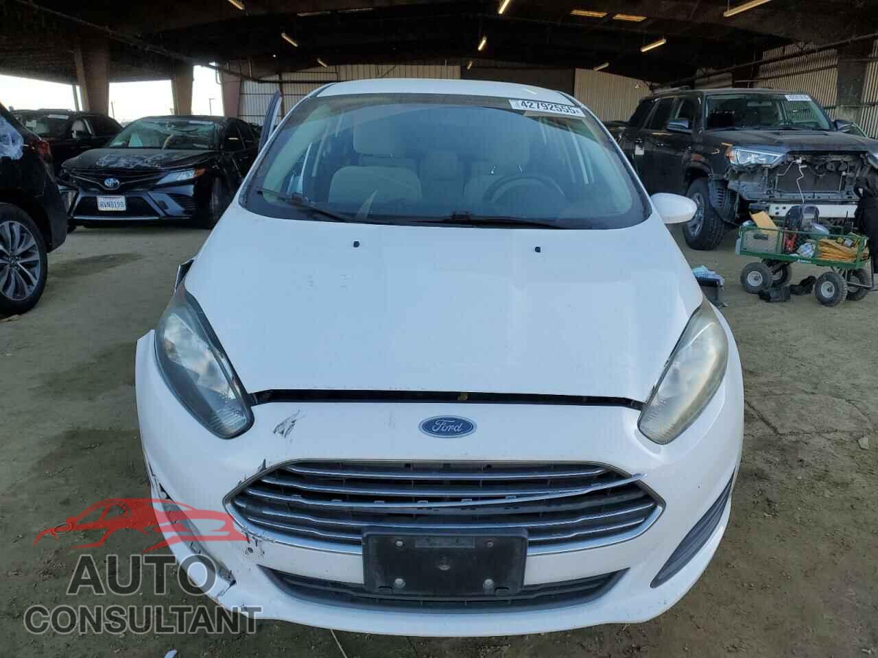 FORD FIESTA 2017 - 3FADP4EJ8HM115546