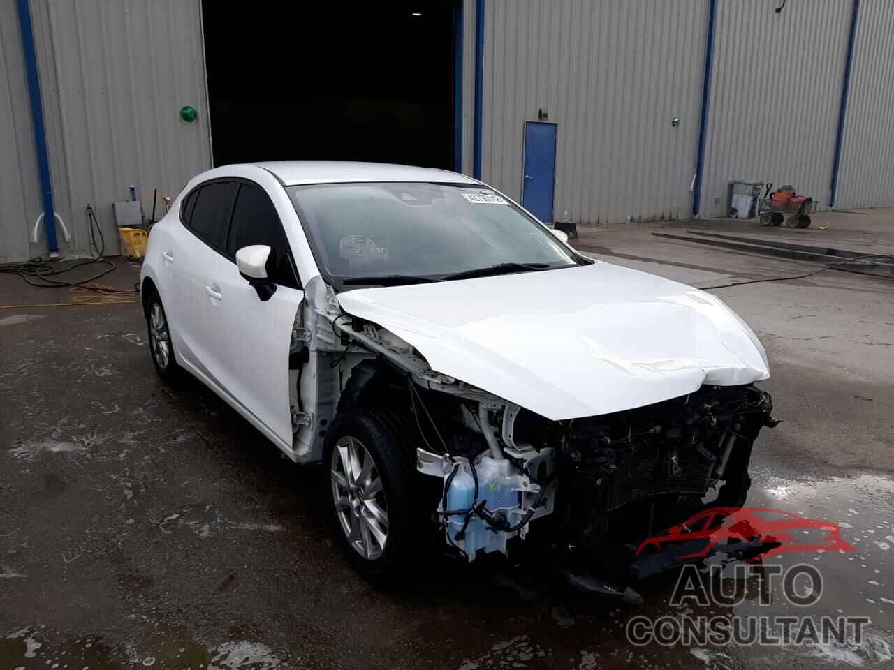 MAZDA 3 2018 - 3MZBN1K72JM232461