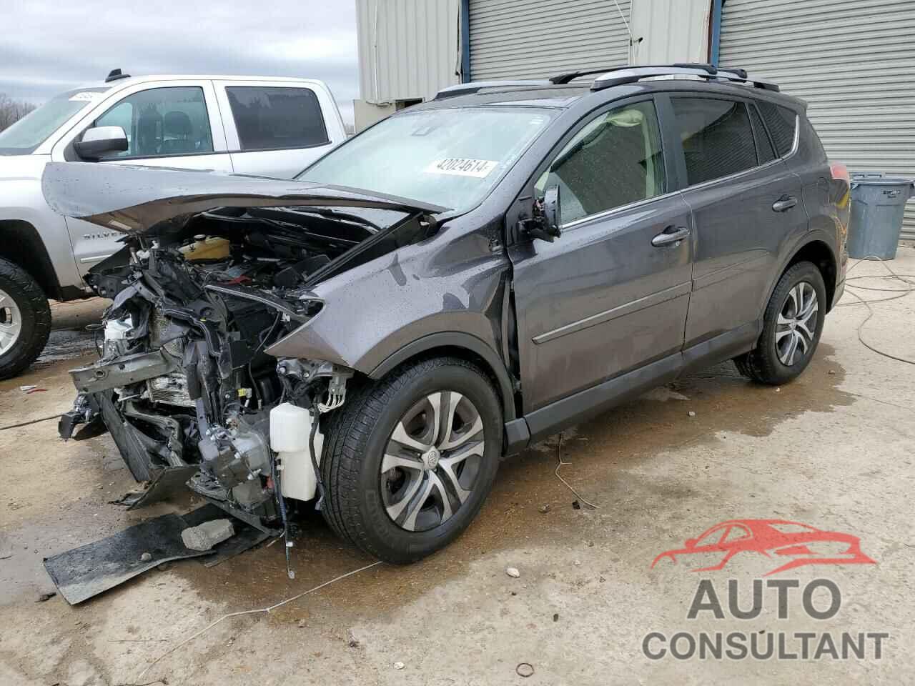 TOYOTA RAV4 2017 - JTMZFREV6HJ709374