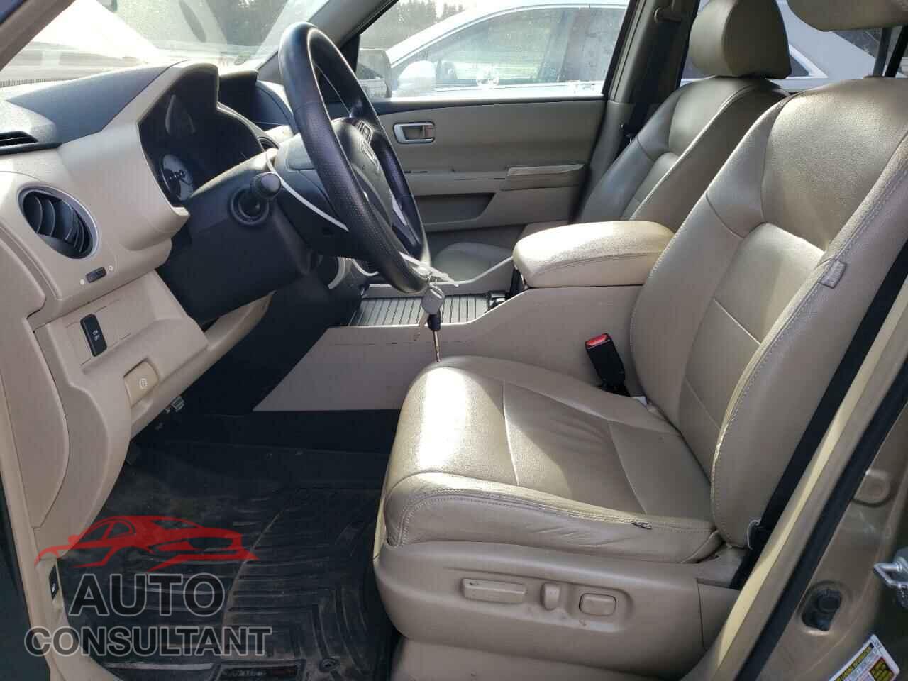HONDA PILOT 2009 - 5FNYF48409B031893