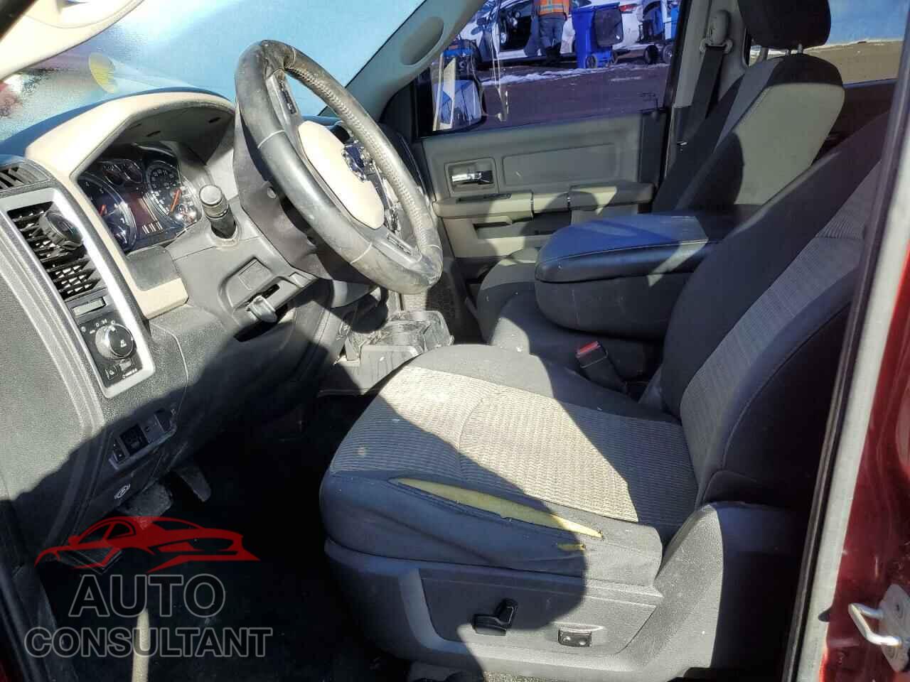 DODGE RAM 1500 2012 - 1C6RD7LTXCS110886