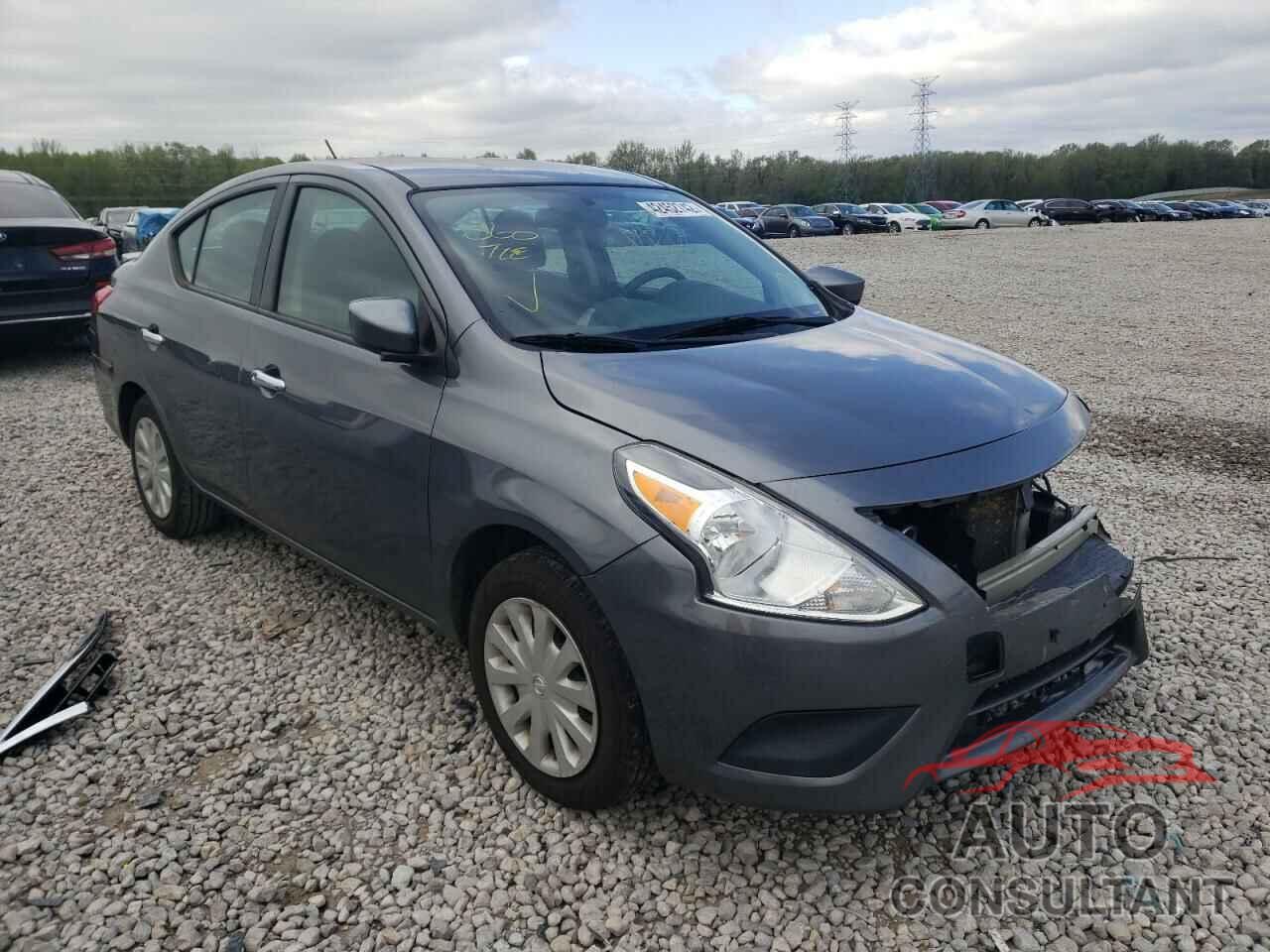 NISSAN VERSA 2018 - 3N1CN7AP3JL804464