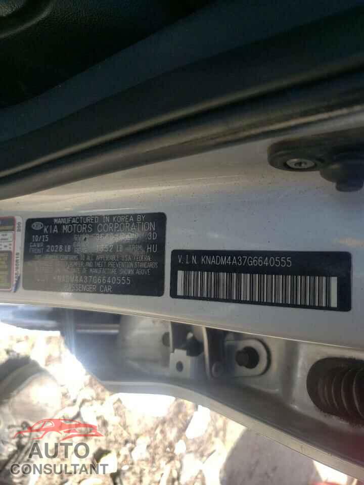 KIA RIO 2016 - KNADM4A37G6640555