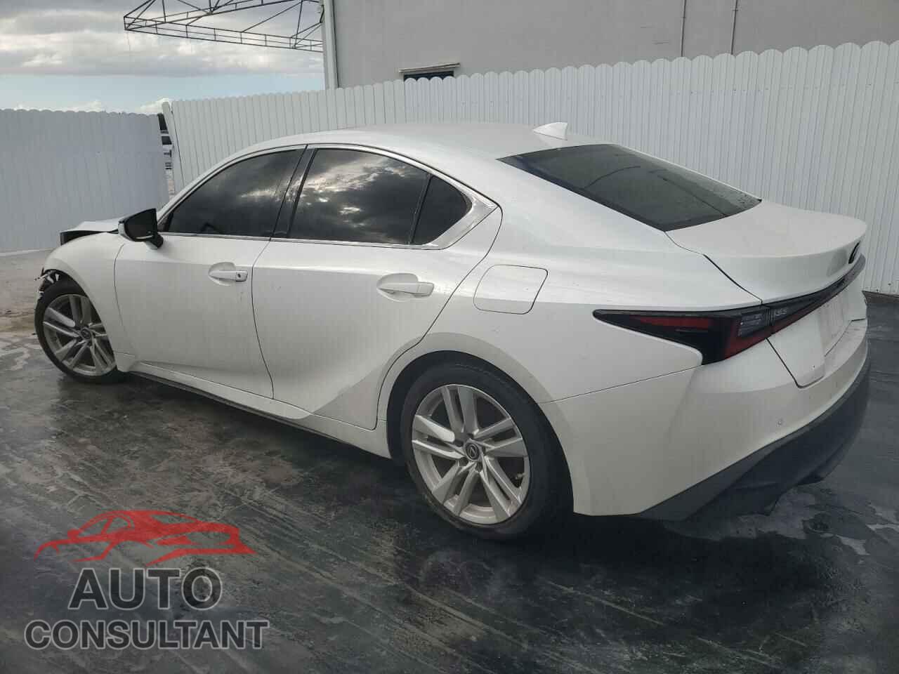 LEXUS IS 2021 - JTHCA1D24M5115025