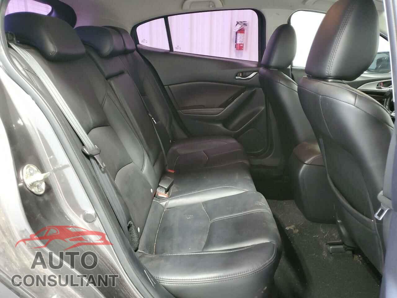 MAZDA 3 2017 - 3MZBN1L77HM137841
