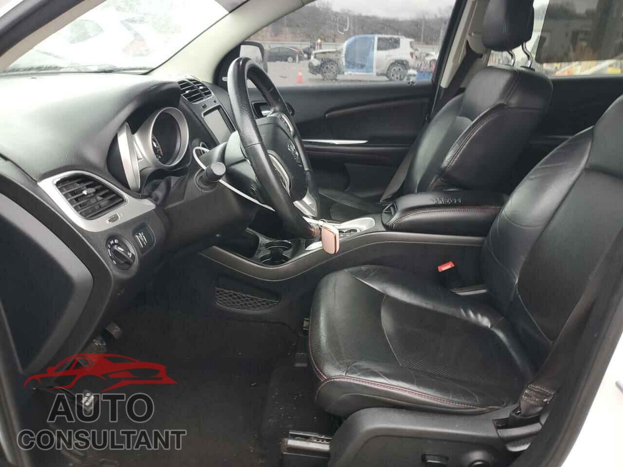 DODGE JOURNEY 2015 - 3C4PDDEG7FT701176