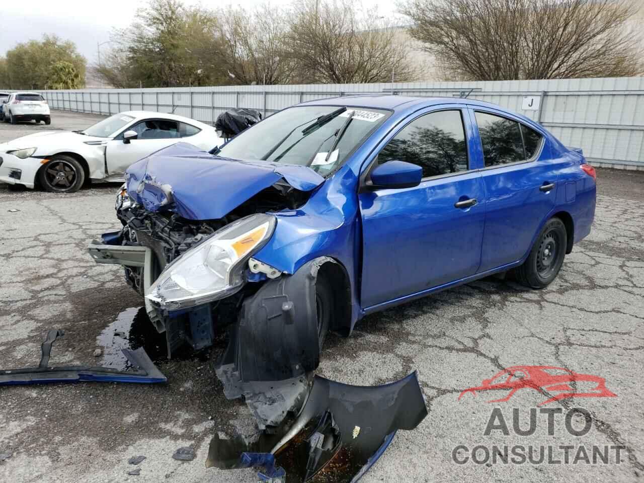 NISSAN VERSA 2017 - 3N1CN7AP4HL817251