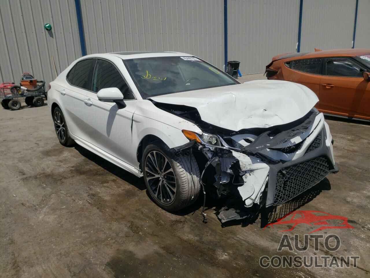 TOYOTA CAMRY 2019 - 4T1B11HK3KU178266