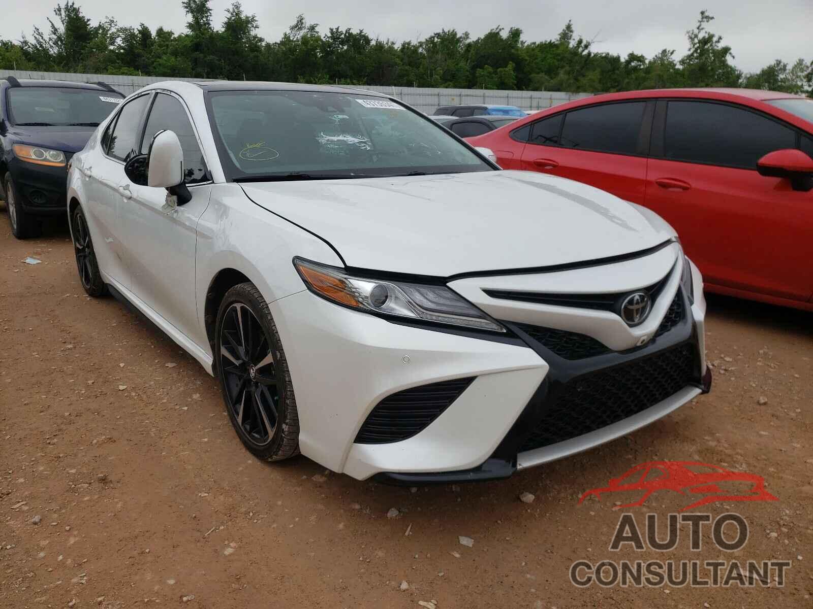 TOYOTA CAMRY 2019 - 4T1B61HK2KU829839