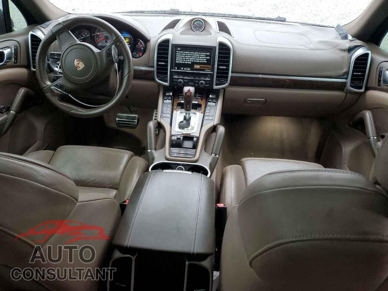 PORSCHE CAYENNE 2013 - WP1AB2A25DLA80568