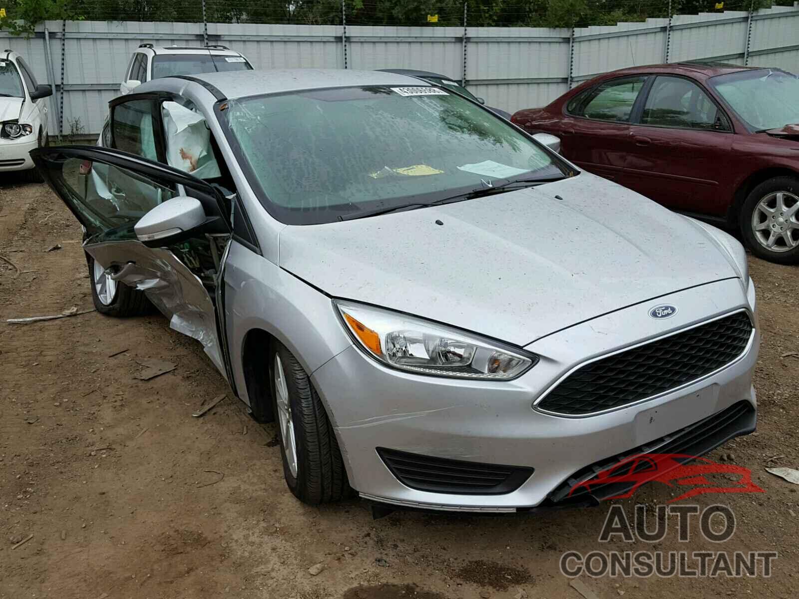 FORD FOCUS 2015 - 1FADP3K23FL277624