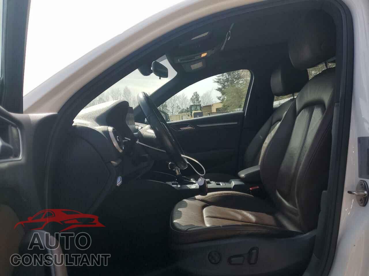 AUDI A3 2017 - WAUAUGFF5H1042244