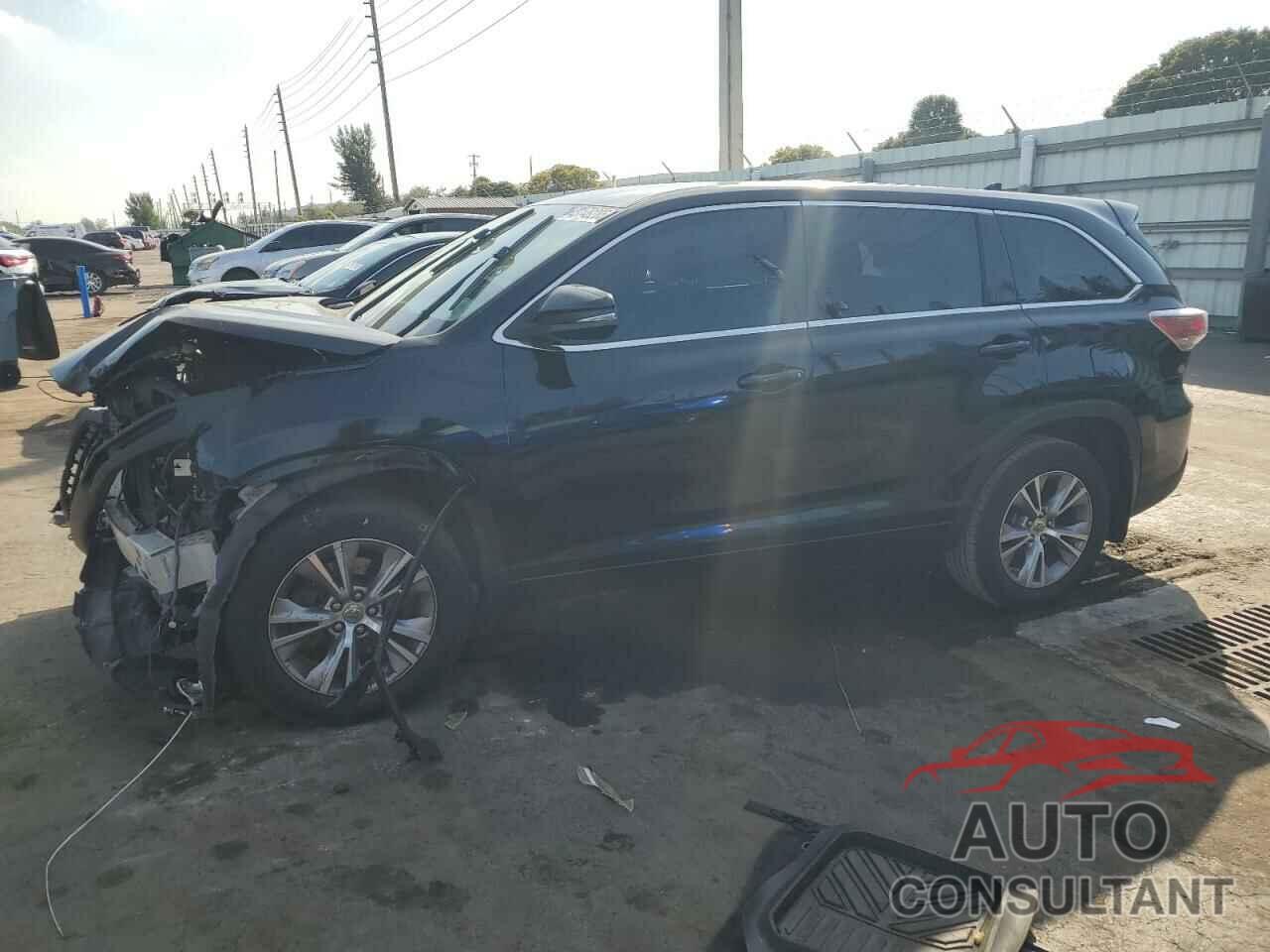 TOYOTA HIGHLANDER 2015 - 5TDBKRFH0FS073265