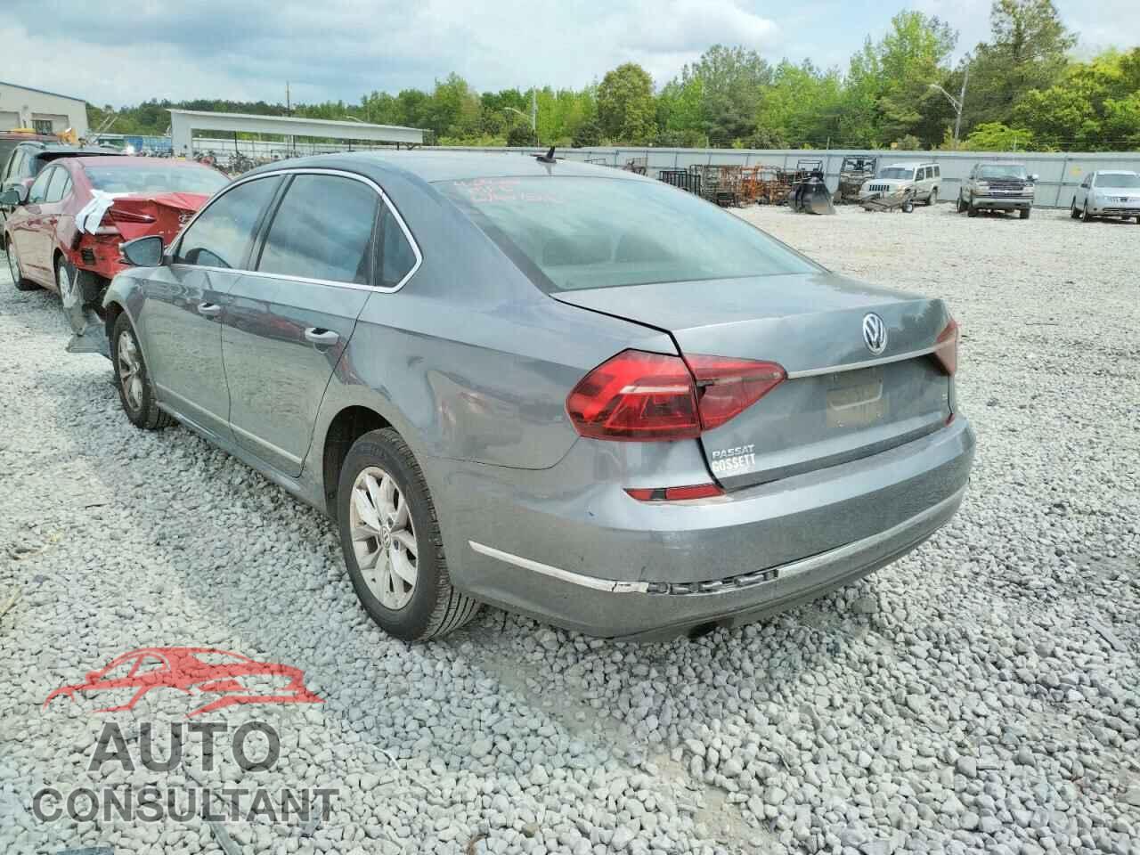 VOLKSWAGEN PASSAT 2017 - 1VWAT7A36HC048137