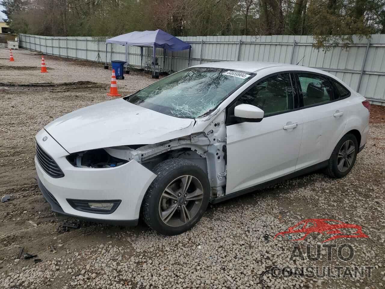 FORD FOCUS 2018 - 1FADP3FE5JL255833