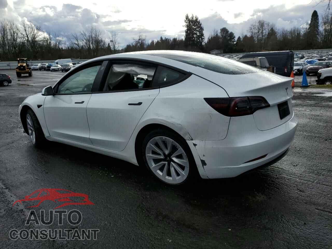 TESLA MODEL 3 2023 - 5YJ3E1EA5PF457730