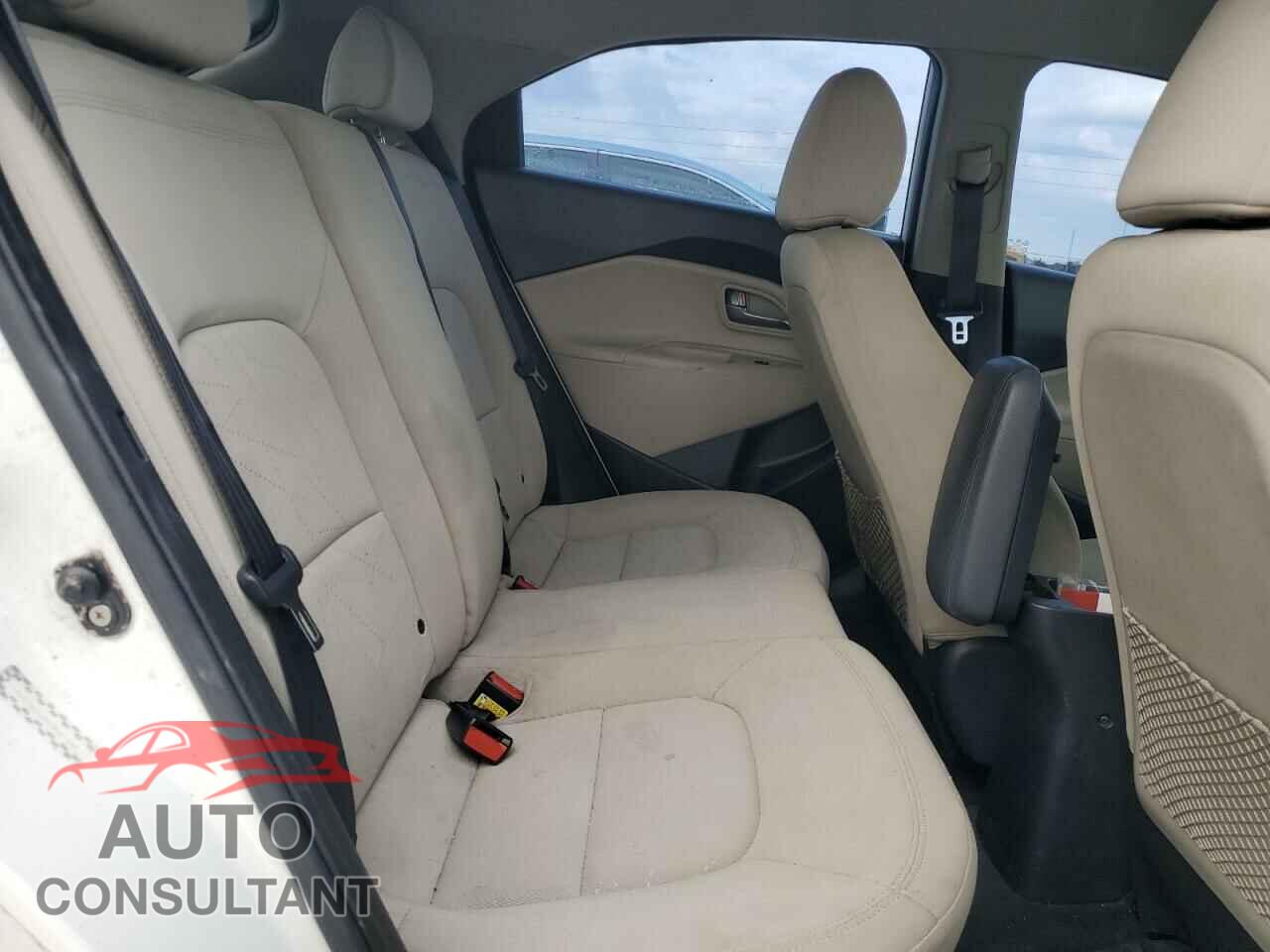 KIA RIO 2012 - KNADN5A35C6021546