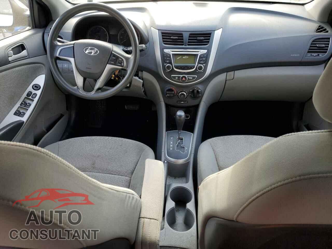HYUNDAI ACCENT 2013 - KMHCT5AE2DU135647