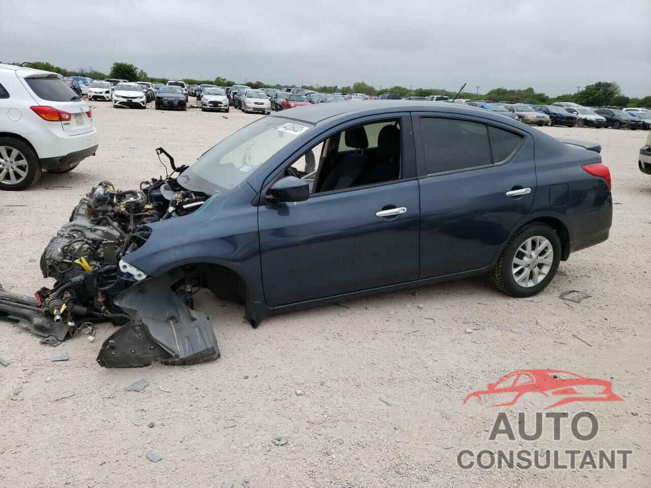 NISSAN VERSA 2017 - 3N1CN7AP8HL812232