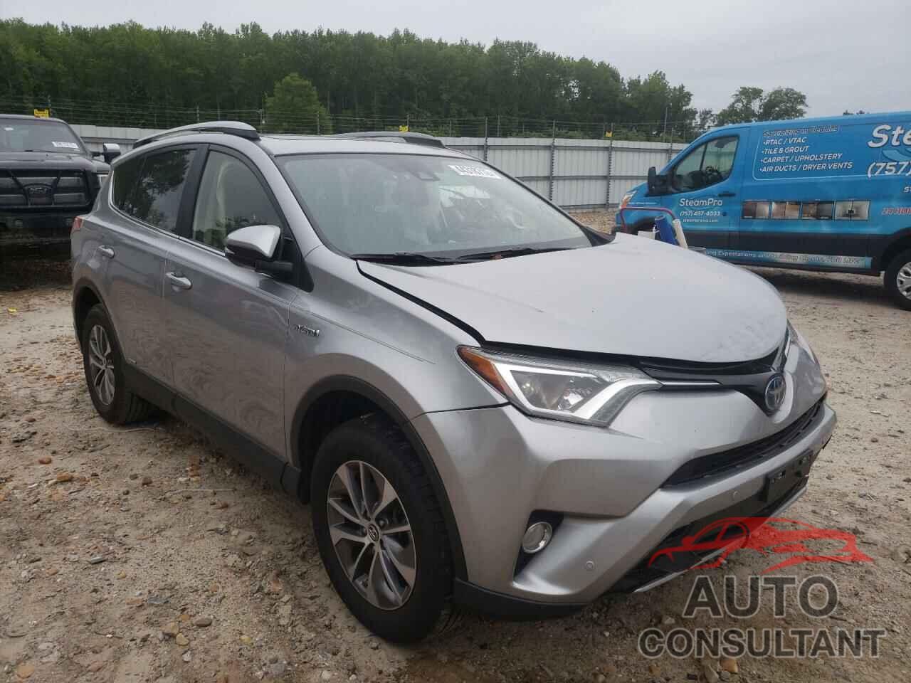 TOYOTA RAV4 2017 - JTMRJREV9HD079539