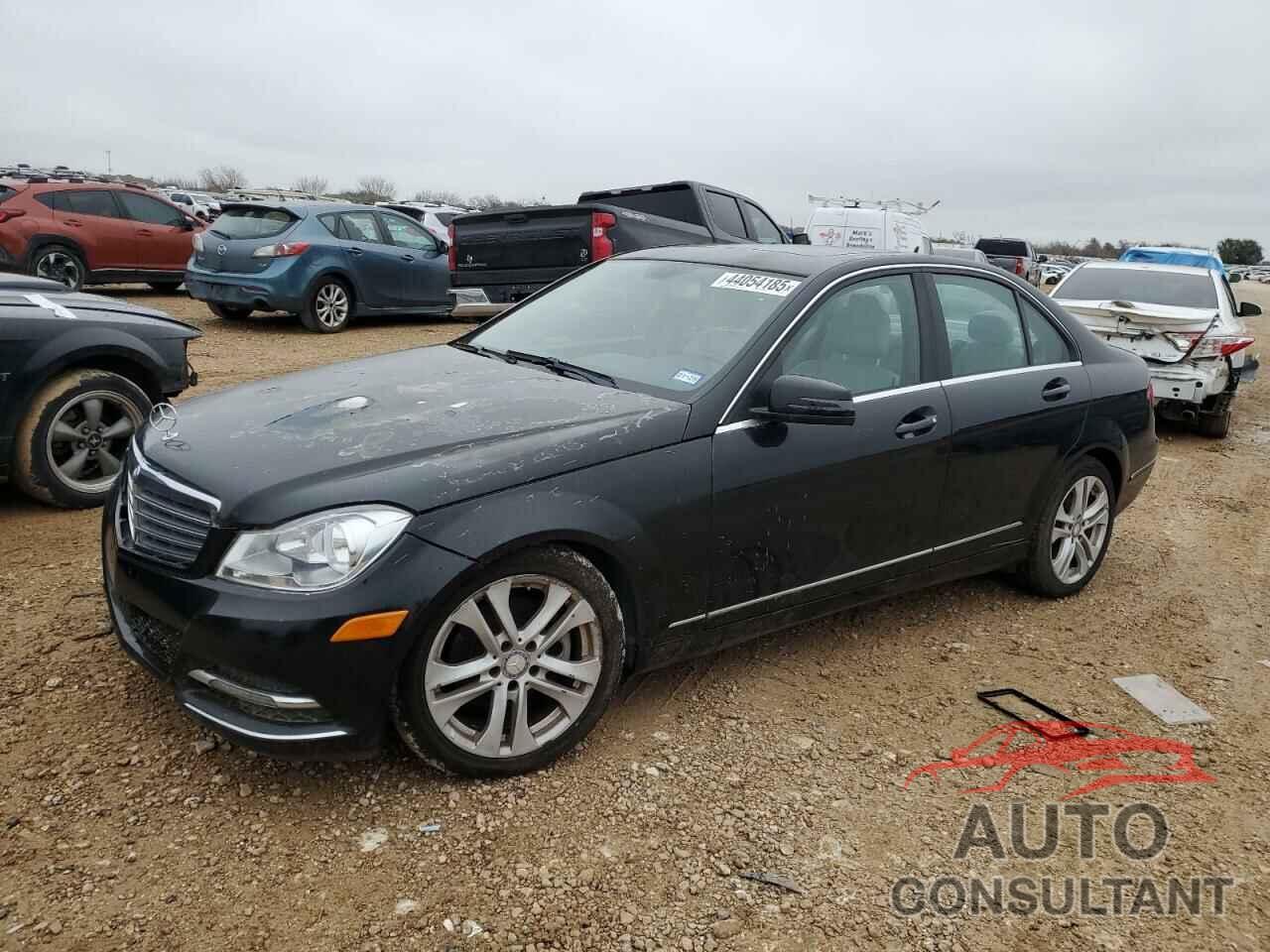 MERCEDES-BENZ C-CLASS 2014 - WDDGF4HB8ER317821